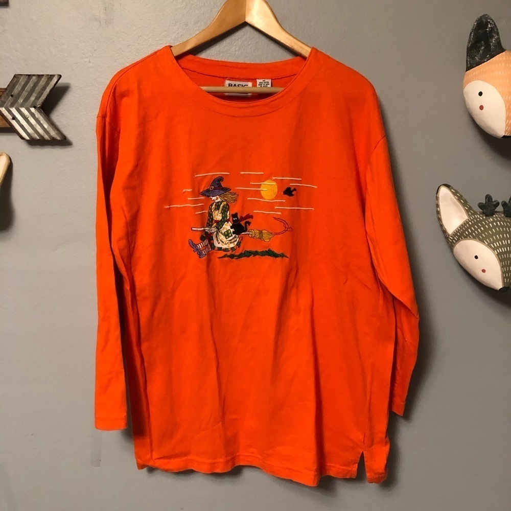 Vintage Basic Editions Halloween witch embroidered orange shirt size medium